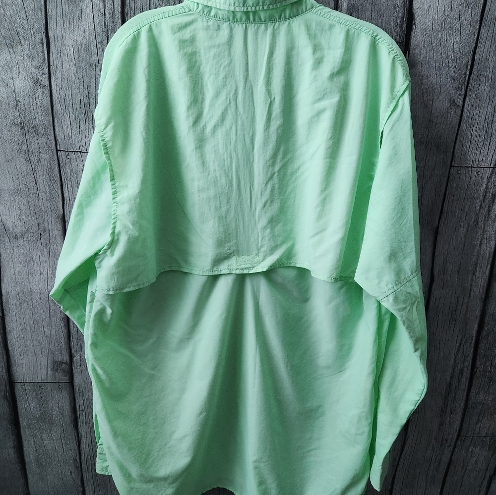 Spicy Tuna Green Button Down Shirt - Picture 4 of 4